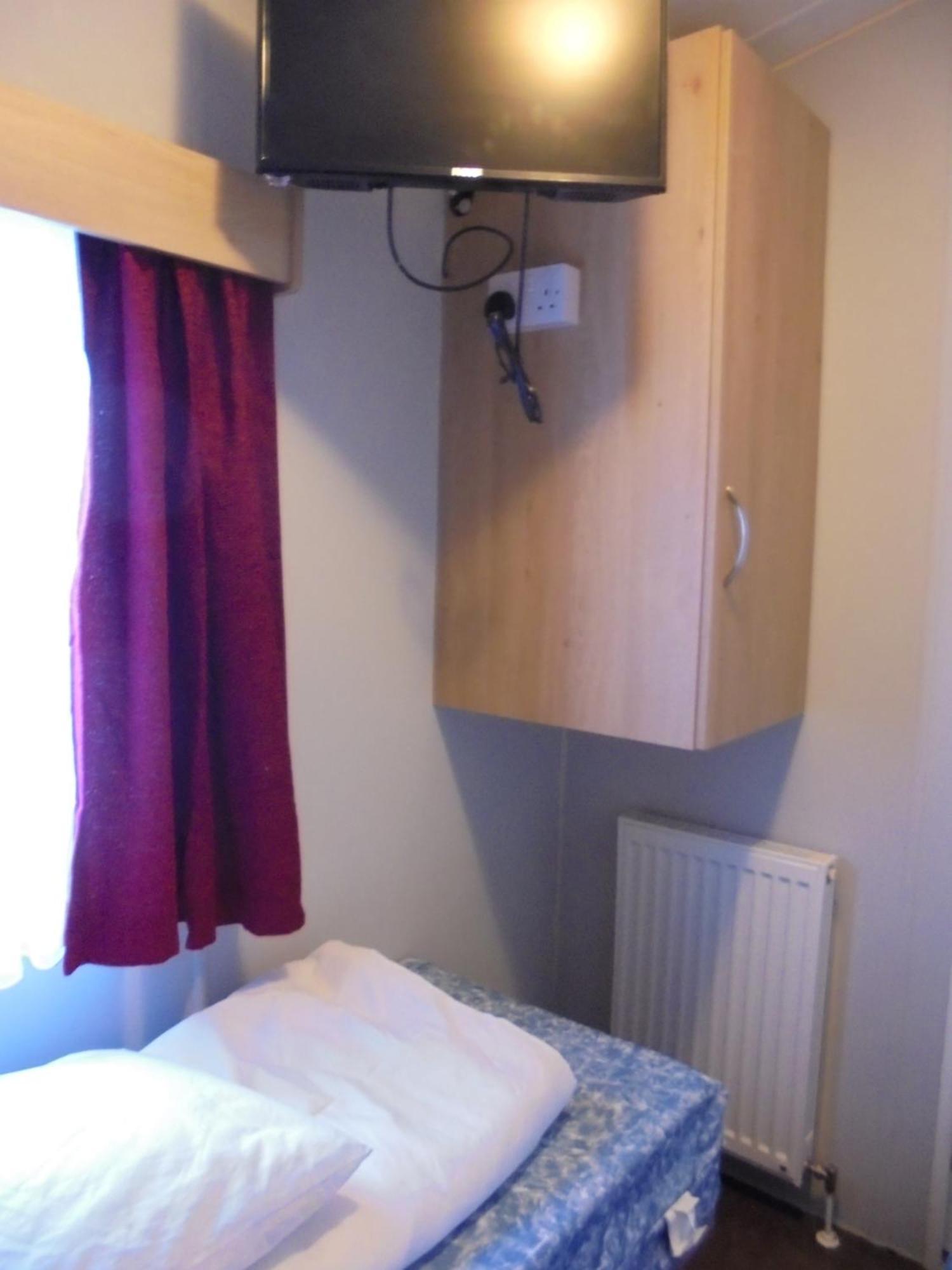 8 Berth Northshore Winthorpe  Экстерьер фото