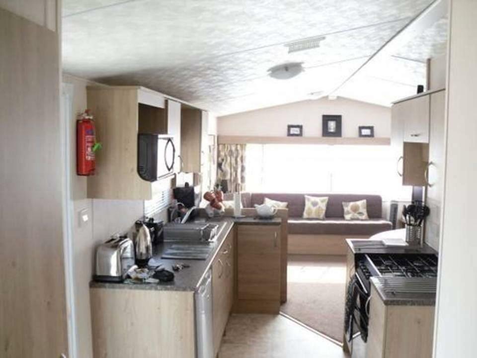 8 Berth Northshore Winthorpe  Экстерьер фото