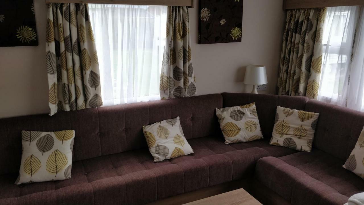 8 Berth Northshore Winthorpe  Экстерьер фото